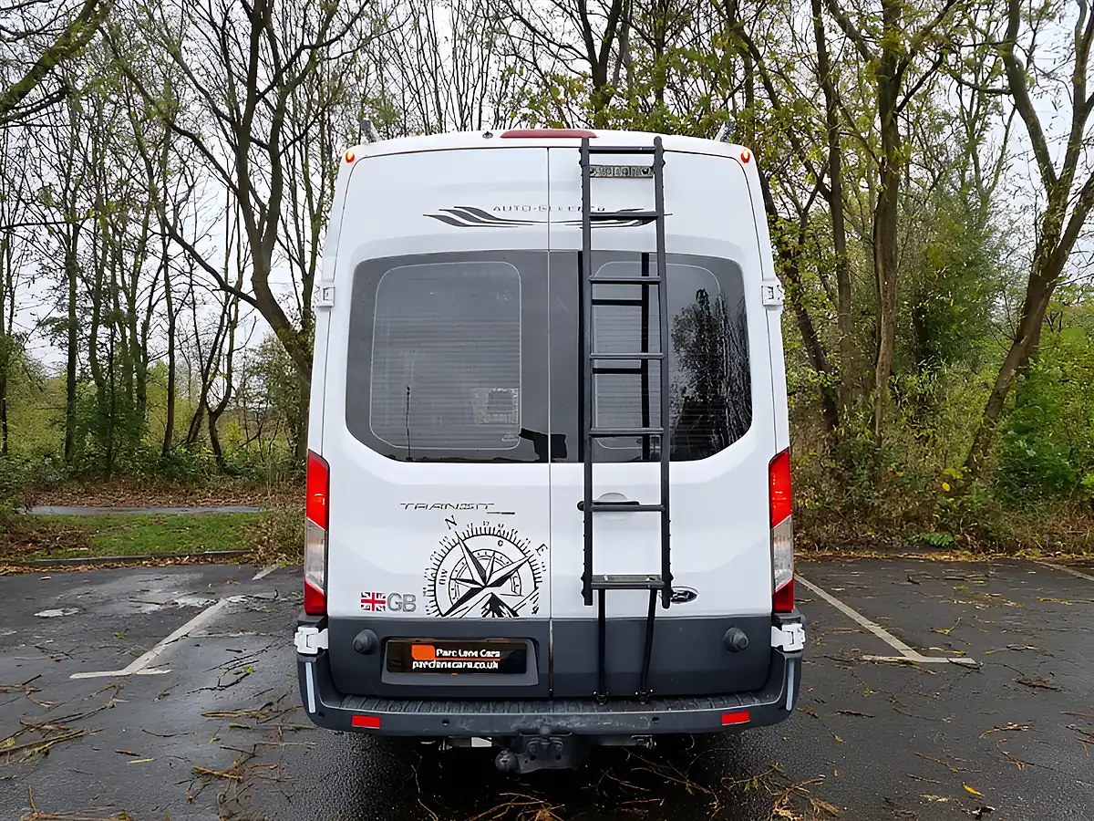Used 2014 Ford Transit 460 Hdt White - Interior and Exterior details 6