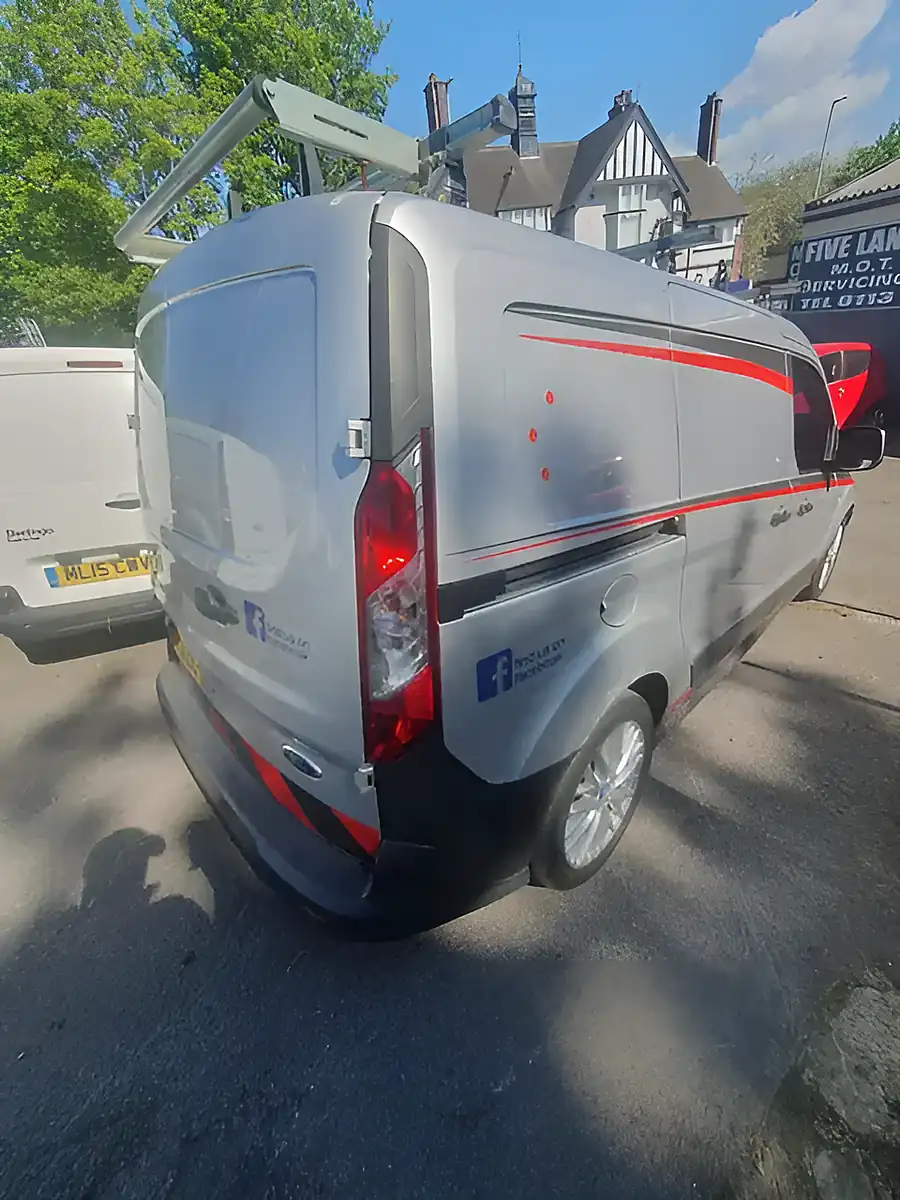 Used 2014 Ford Transit Connect Long Wheelbase Silver - Interior and Exterior details 4