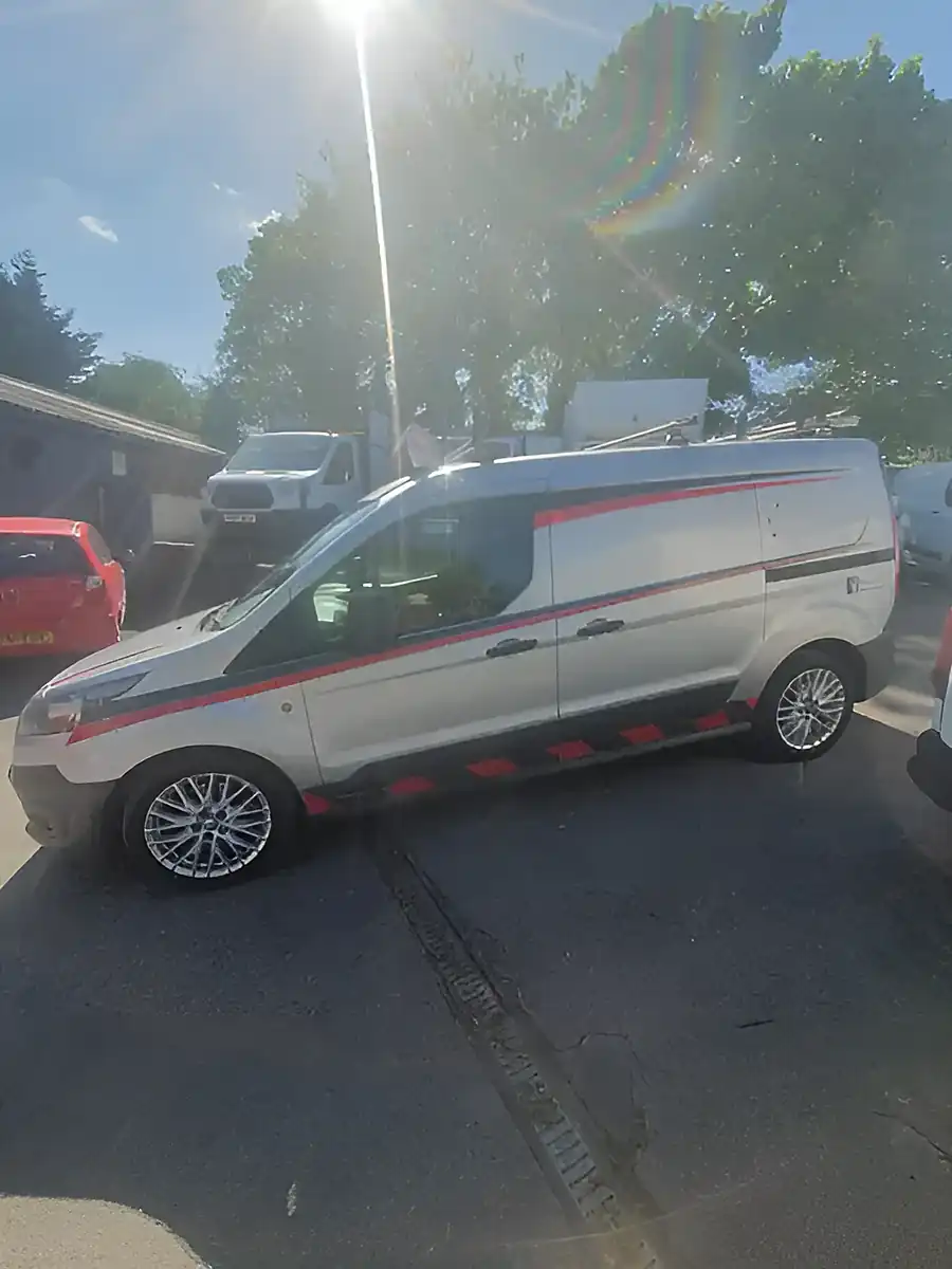 Used 2014 Ford Transit Connect Long Wheelbase Silver - Interior and Exterior details 6