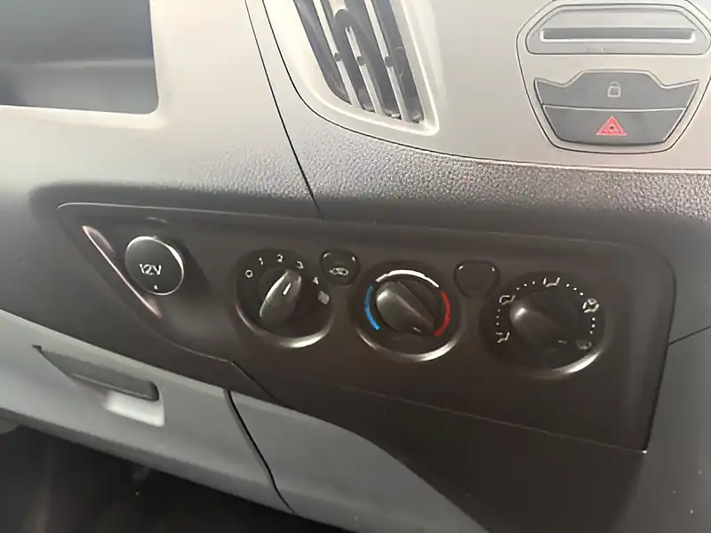 Used 2014 Ford Transit Custom 270 Econetic L1 H1 White - Interior and Exterior details 11