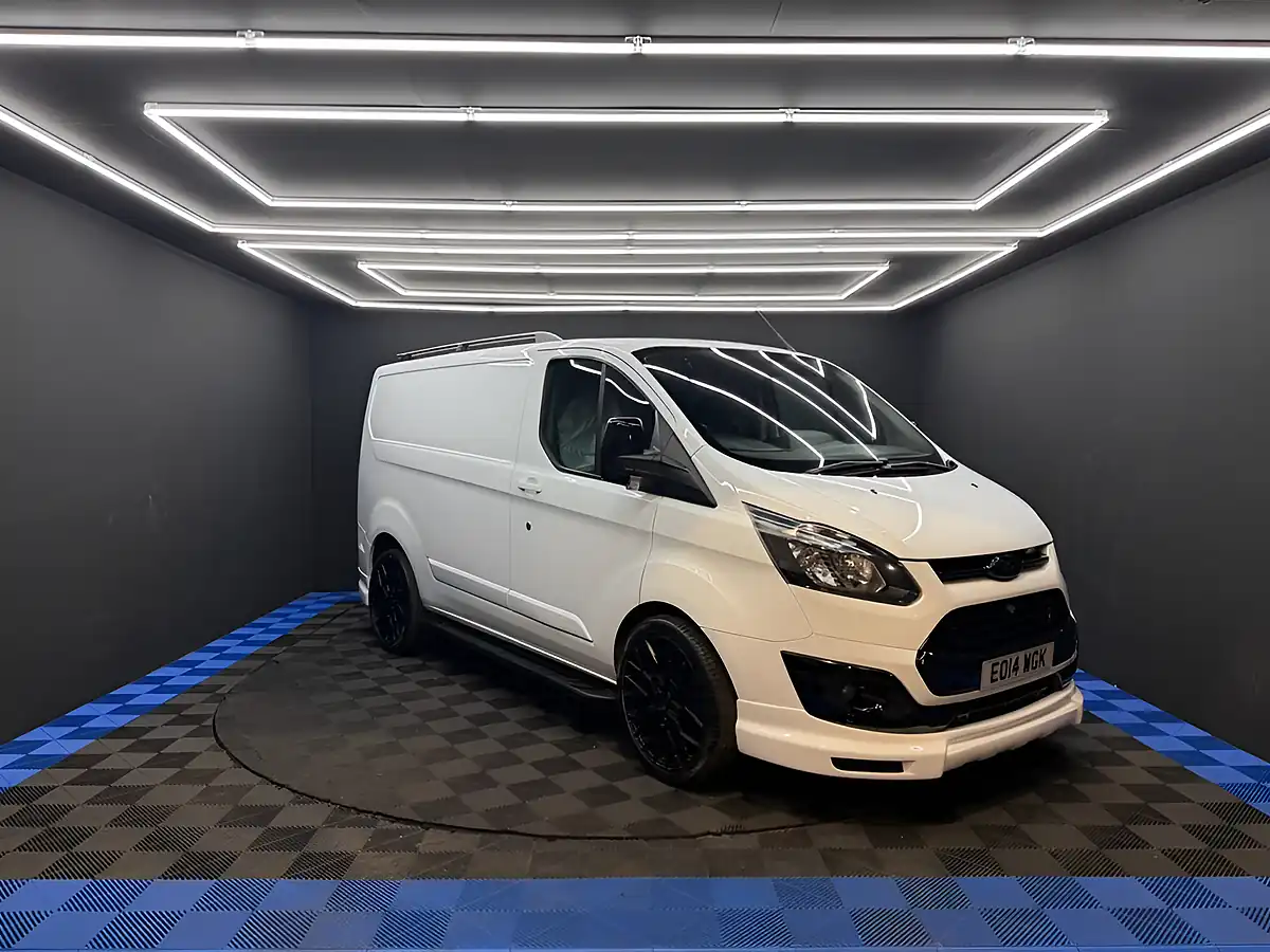 Used 2014 Ford Transit Custom 270 Econetic Panel Van White - Front View