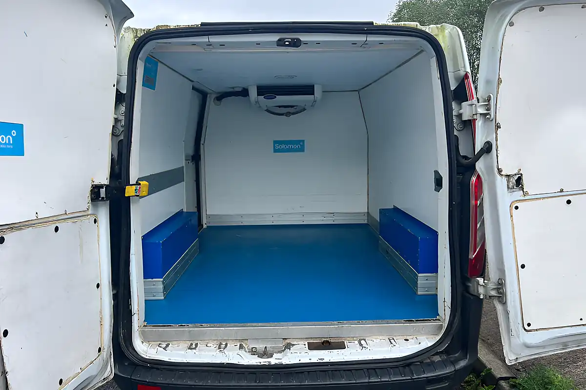 Used 2014 Ford Transit Custom 270 L1 H1 White - Interior and Exterior details 19
