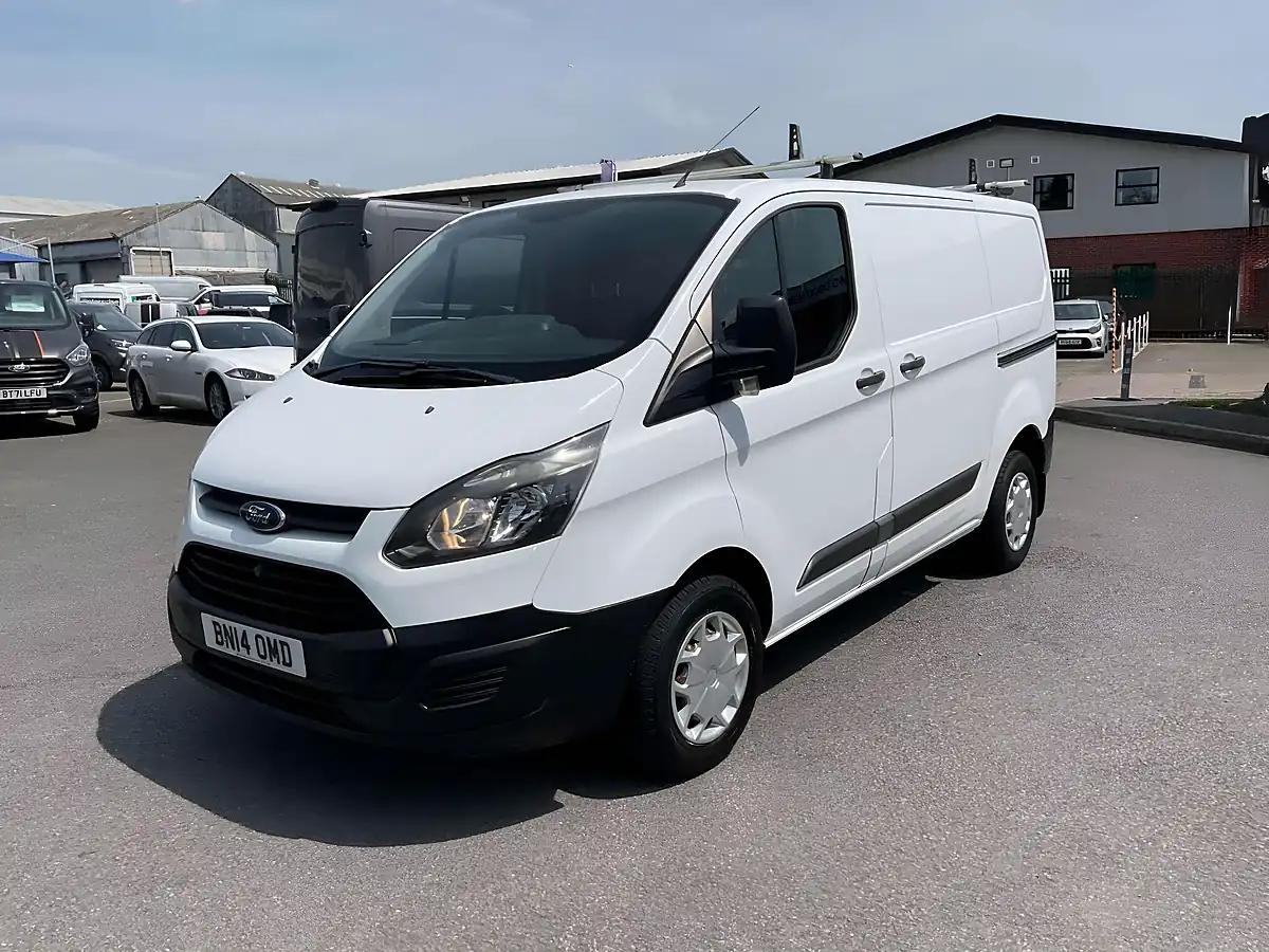 Used 2014 Ford Transit Custom 270 L1 H1 White - Interior and Exterior details 5