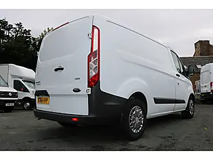 Used 2014 Ford Transit Custom 270 Lr P/V White - Interior and Exterior details 9