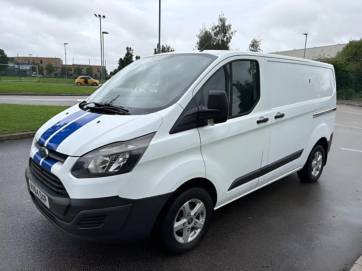 Used 2014 Ford Transit Custom 290 L1 H1 White - Interior and Exterior details 7