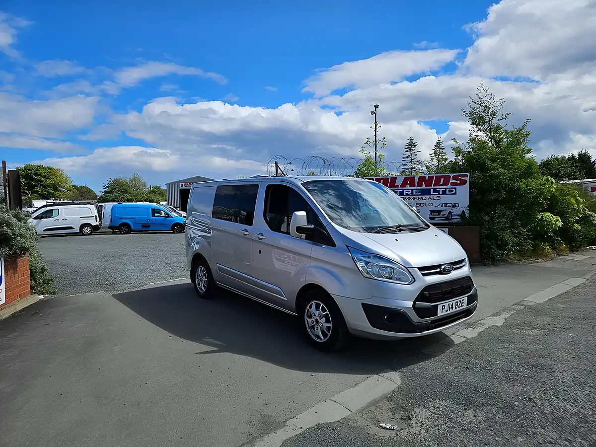 Used 2014 Ford Transit Custom 290 Ltd Crew Silver - Front View