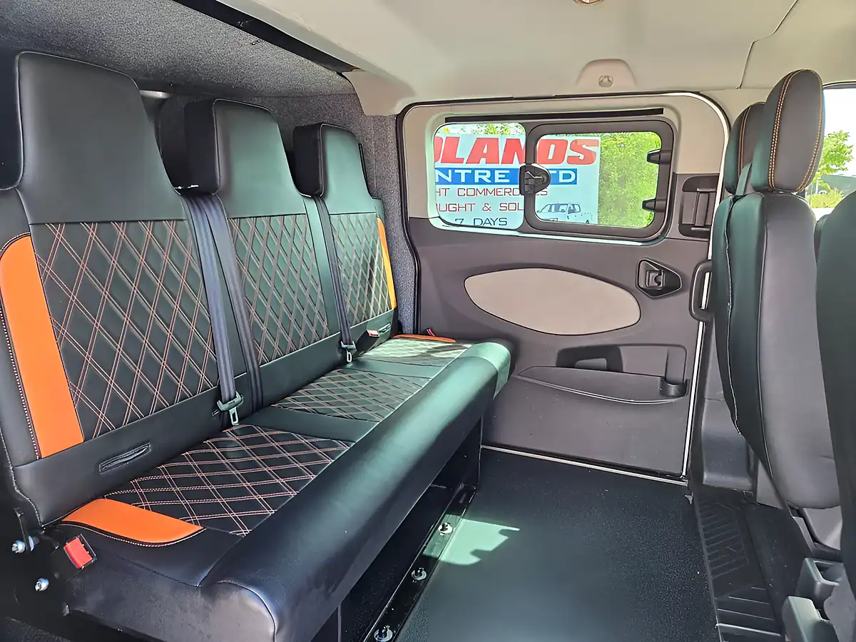 Used 2014 Ford Transit Custom 290 Ltd Crew Silver - Interior and Exterior details 10
