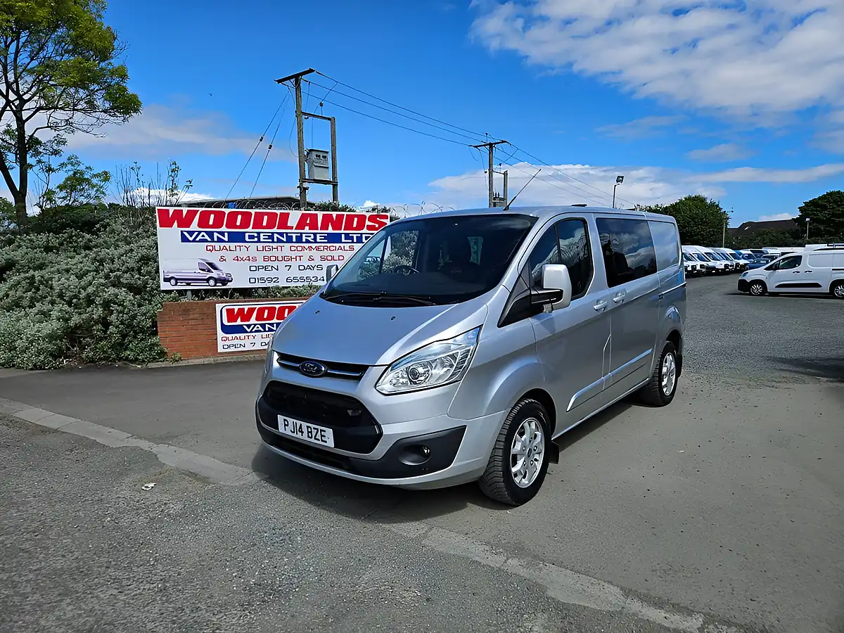 Used 2014 Ford Transit Custom 290 Ltd Crew Silver - Interior and Exterior details 4