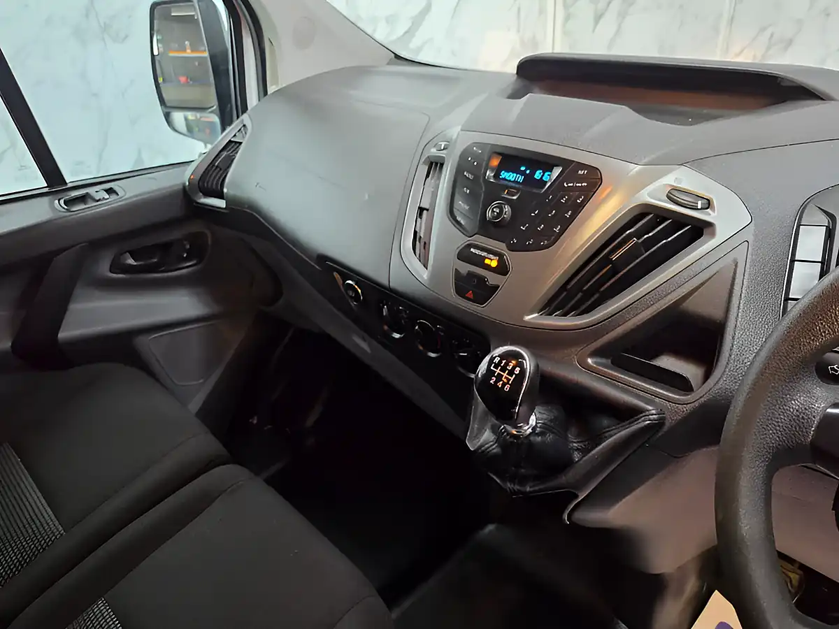 Used 2014 Ford Transit Custom 310 Econetic White - Interior and Exterior details 15