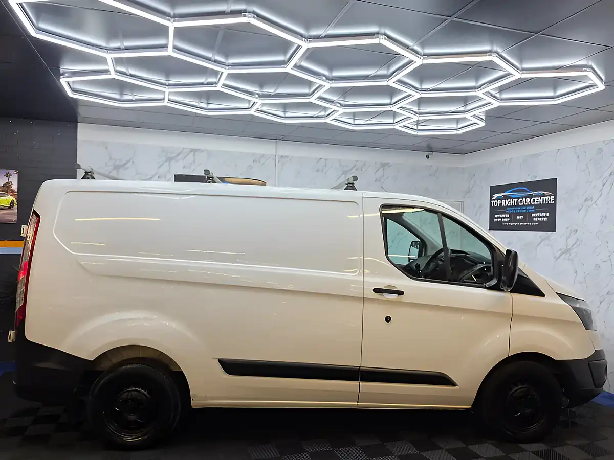 Used 2014 Ford Transit Custom 310 Econetic White - Interior and Exterior details 8