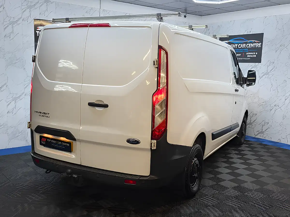 Used 2014 Ford Transit Custom 310 Econetic White - Interior and Exterior details 9