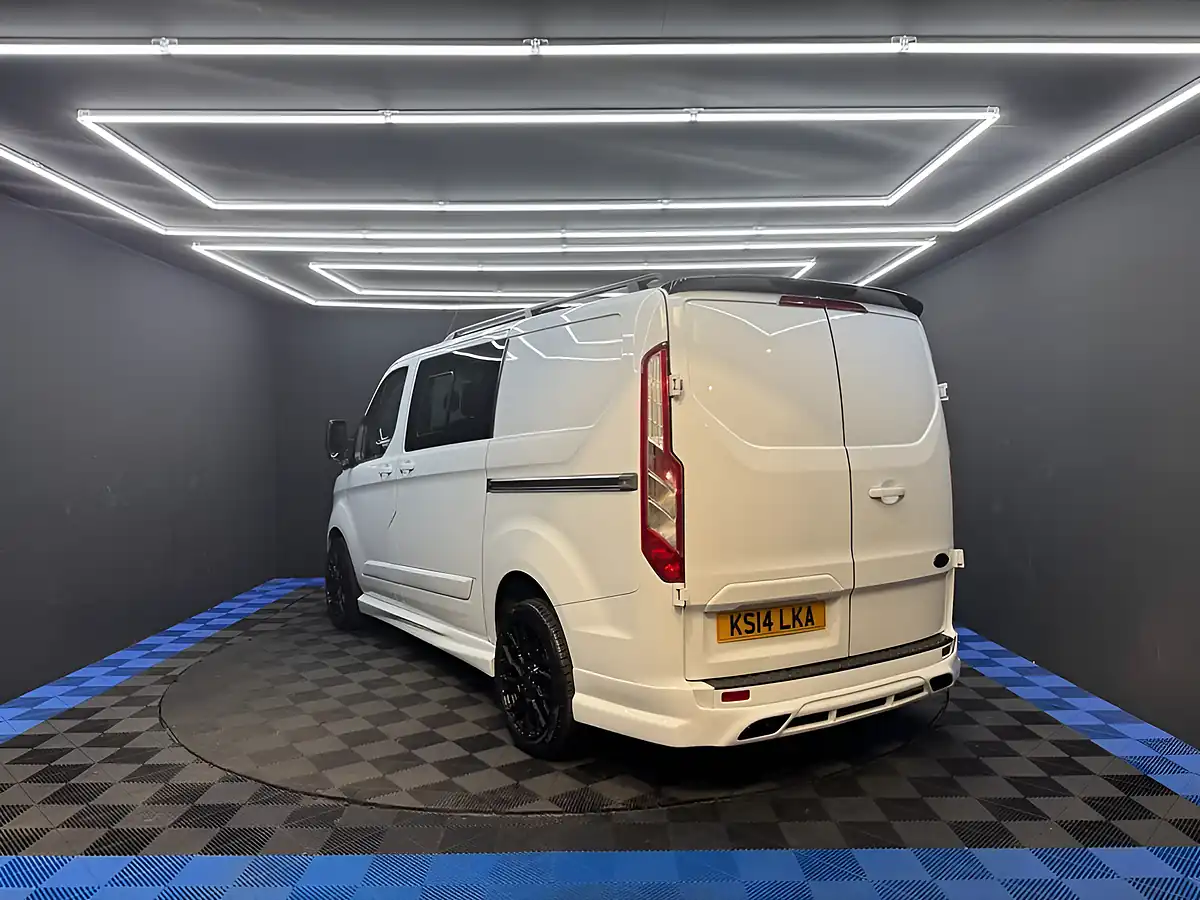 Used 2014 Ford Transit Custom Combi White - Interior and Exterior details 10