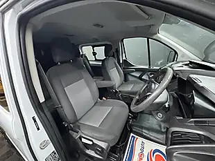 Used 2014 Ford Transit Custom Combi White - Interior and Exterior details 16