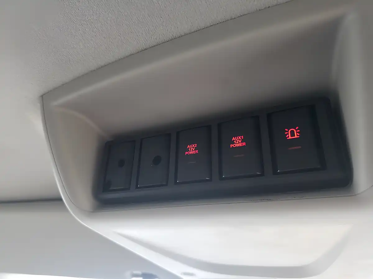 Used 2014 Ford Transit Custom Econetic White - Interior and Exterior details 19