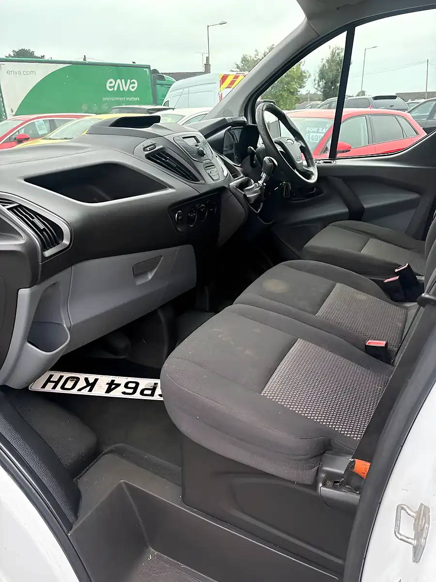 Used 2014 Ford Transit Custom Econetic White - Interior and Exterior details 6