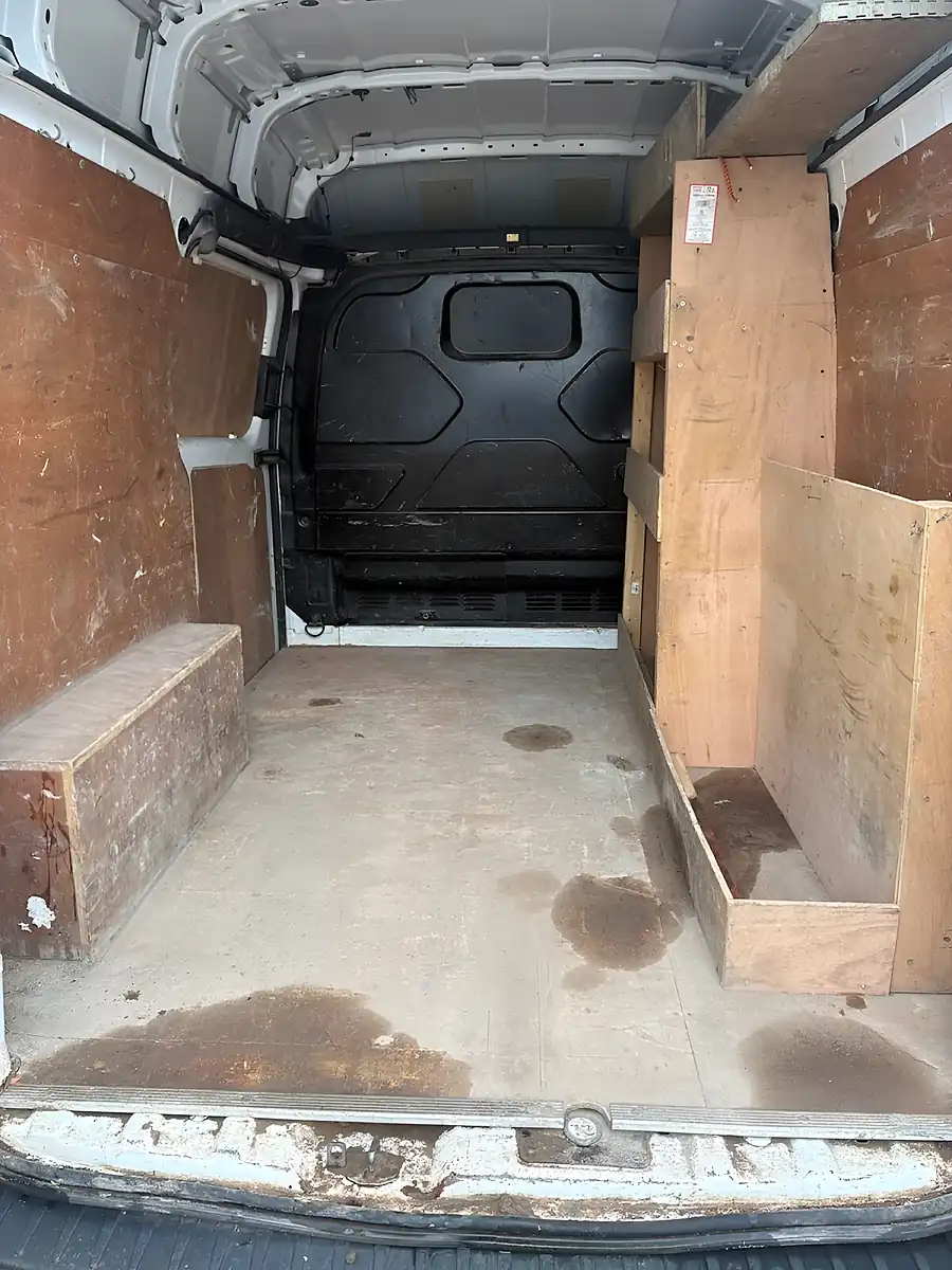 Used 2014 Ford Transit Custom Econetic White - Interior and Exterior details 8