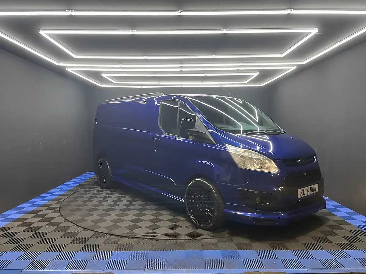 Used 2014 Ford Transit Custom Limited Blue - Front View