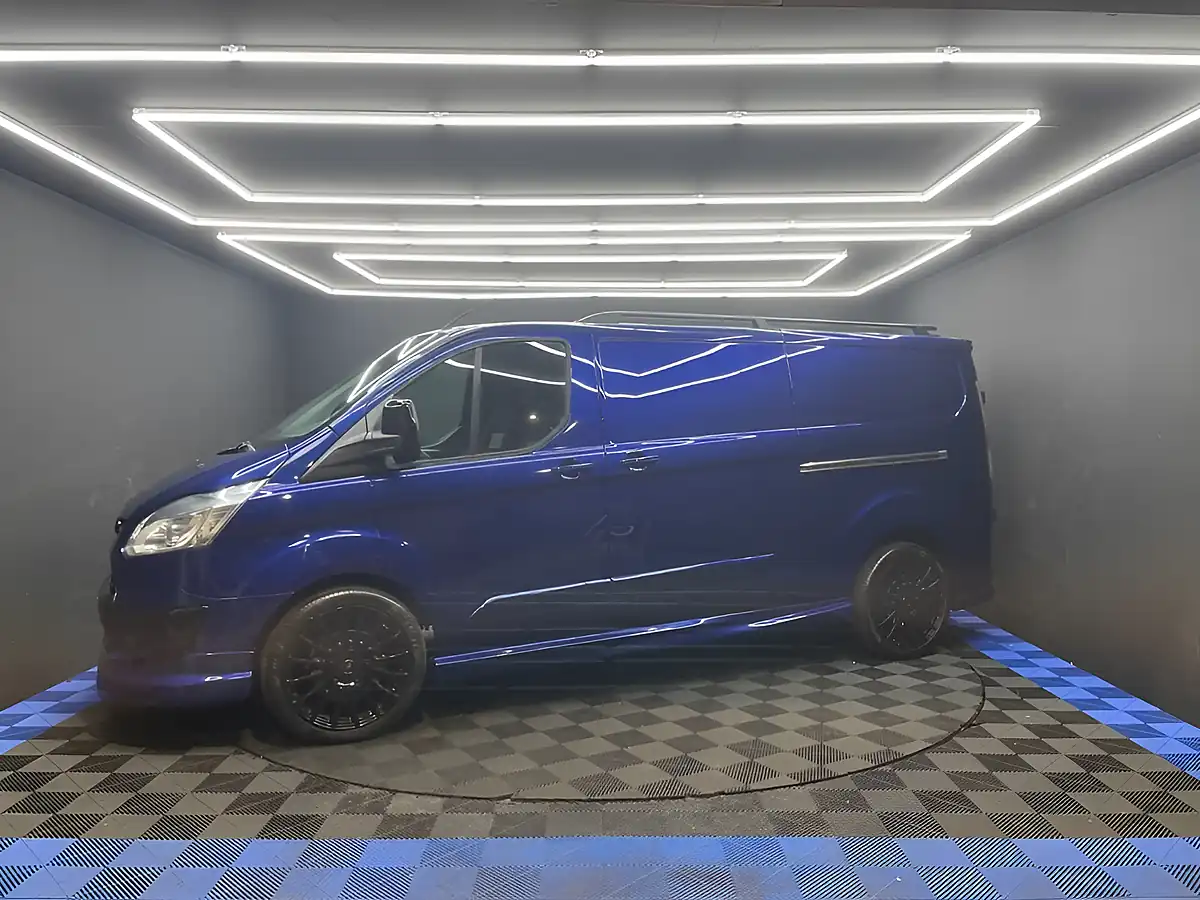 Used 2014 Ford Transit Custom Limited Blue - Interior and Exterior details 8