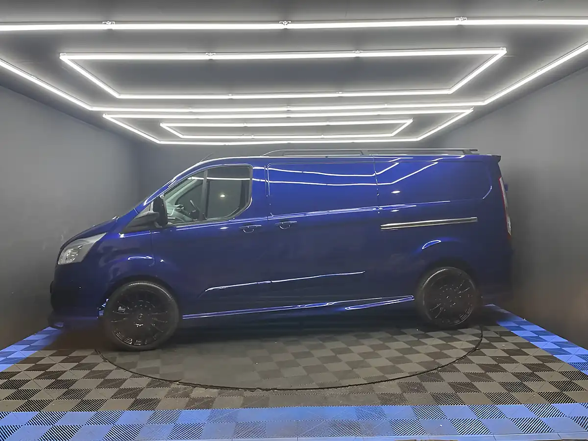 Used 2014 Ford Transit Custom Limited Blue - Interior and Exterior details 9