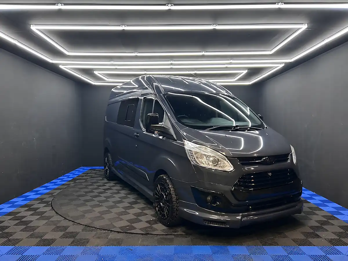 Used 2014 Ford Transit Custom Limited Blue - Front View