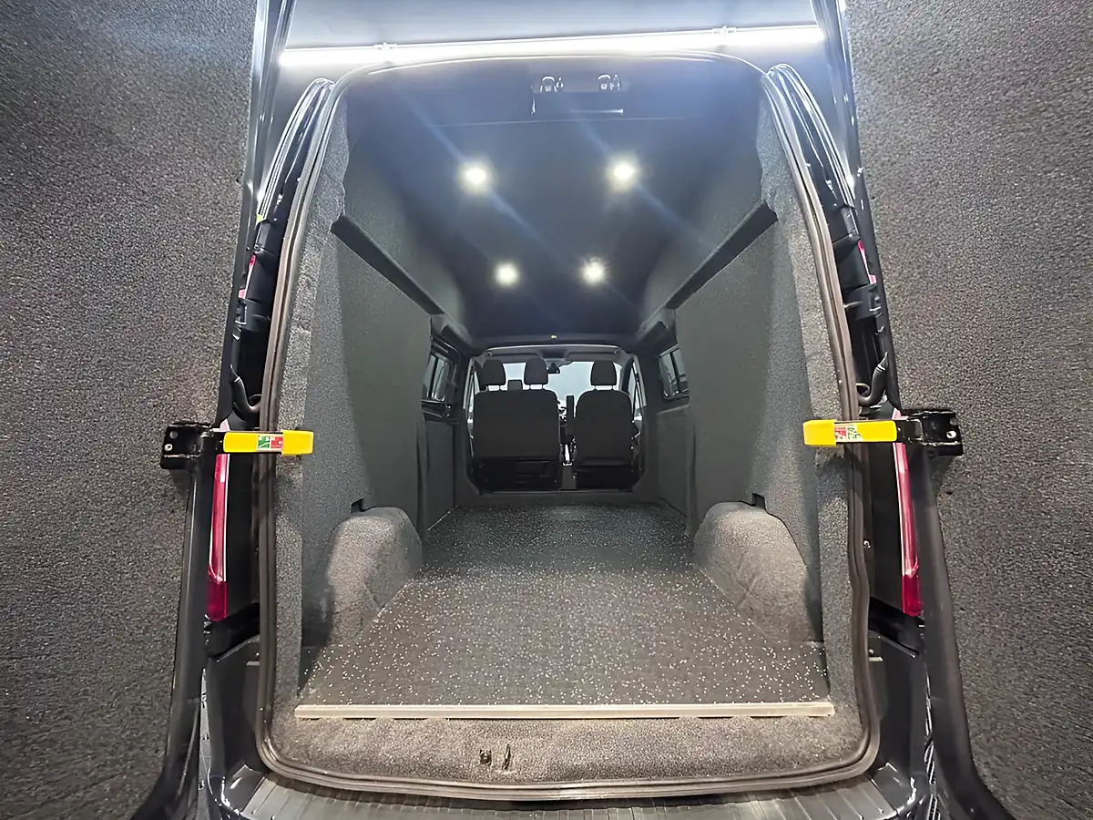Used 2014 Ford Transit Custom Limited Blue - Interior and Exterior details 8