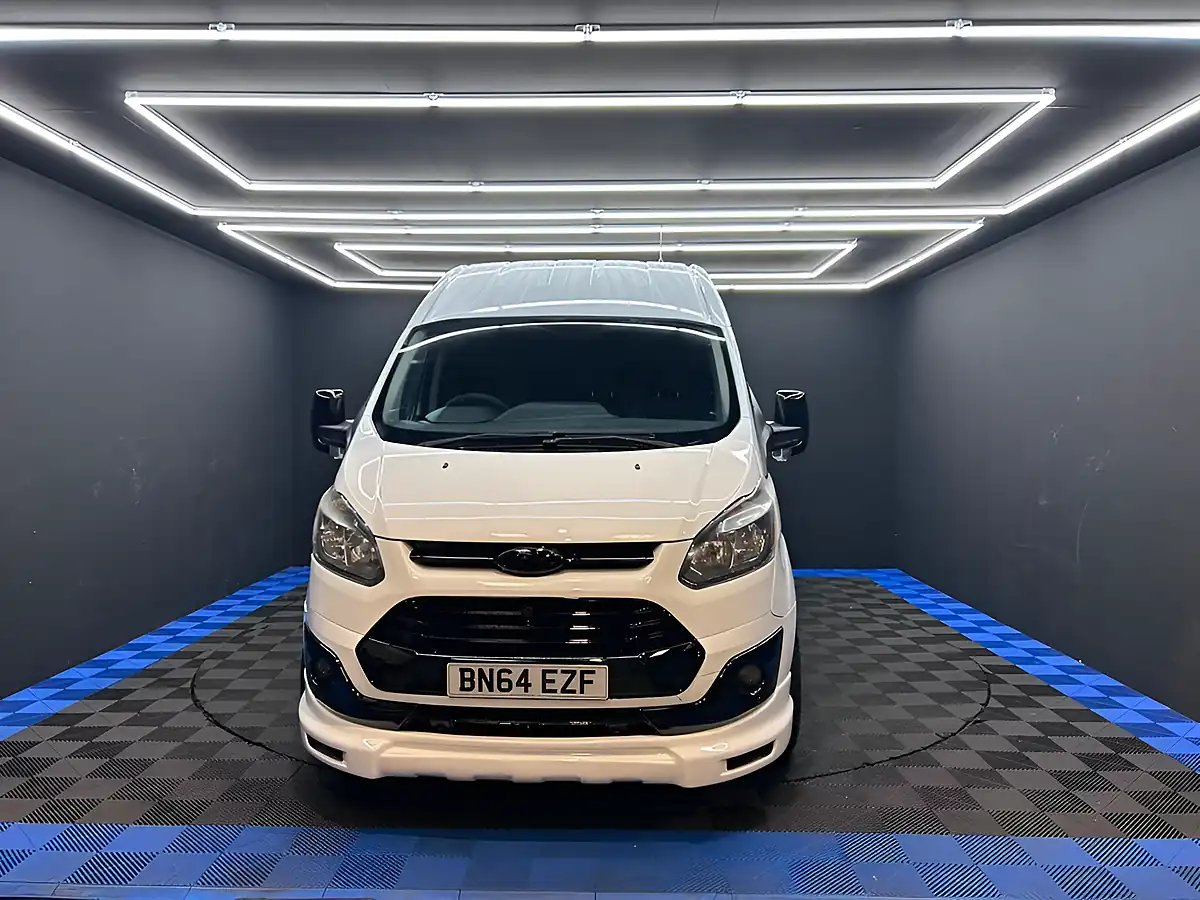 Used 2014 Ford Transit Custom Panel Van White - Interior and Exterior details 4