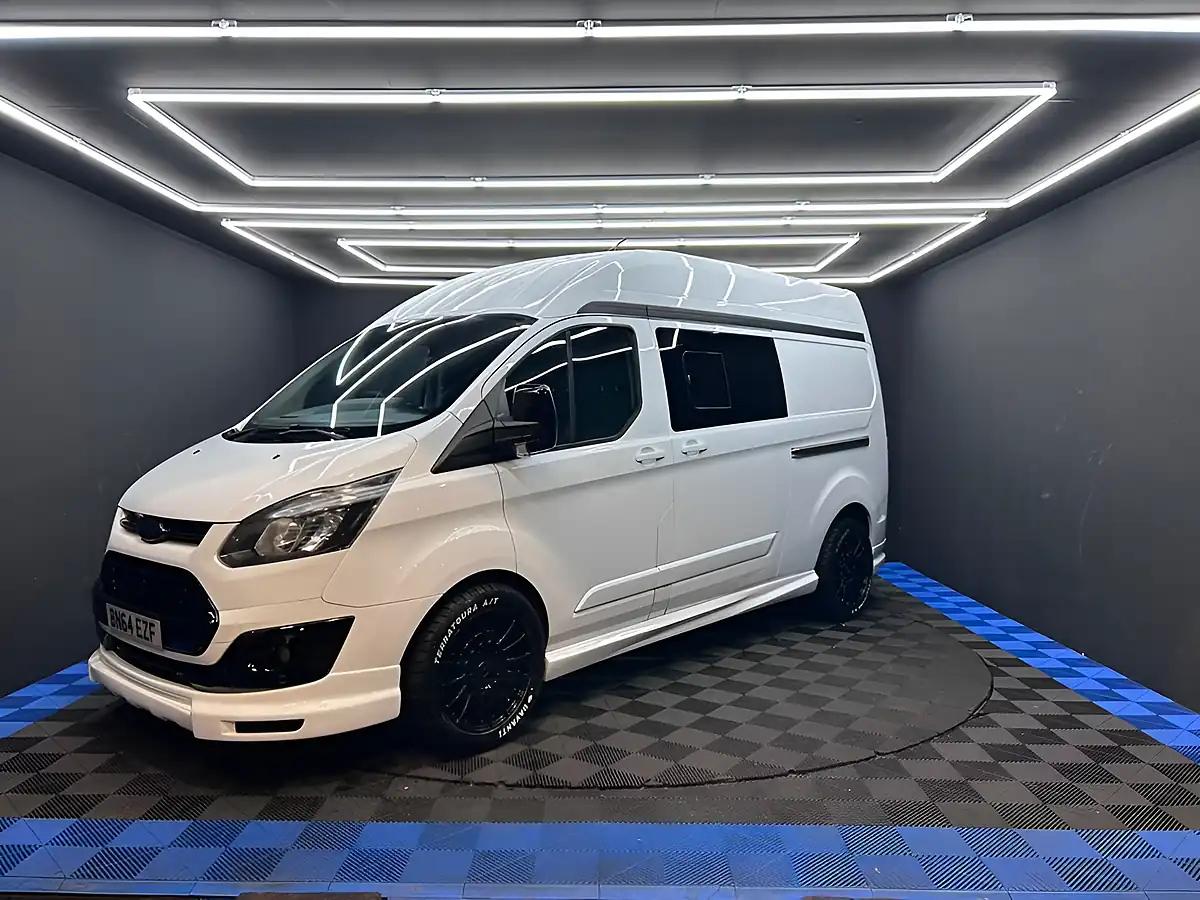 Used 2014 Ford Transit Custom Panel Van White - Interior and Exterior details 9