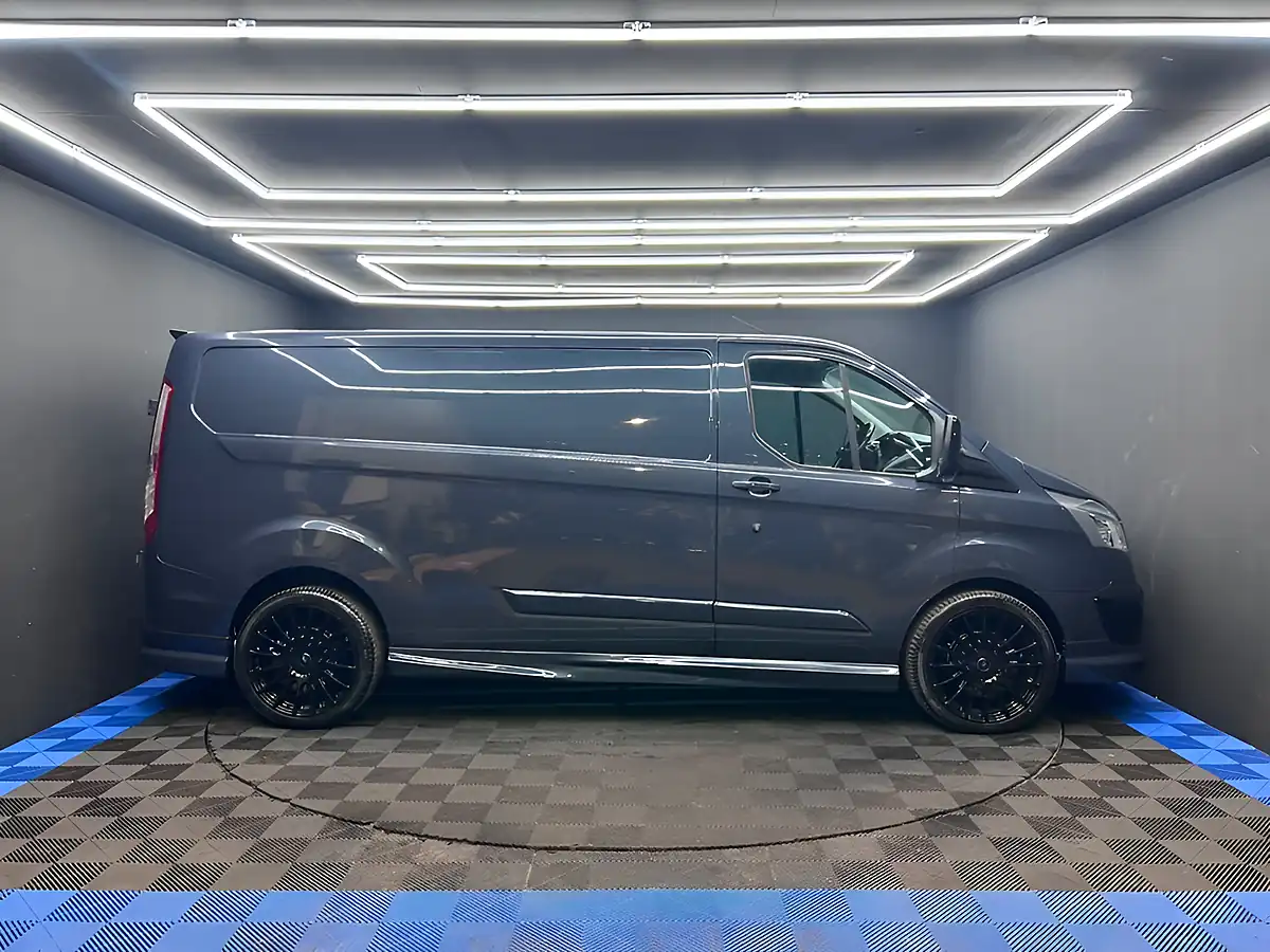 Used 2014 Ford Transit Custom Trend Blue - Interior and Exterior details 13
