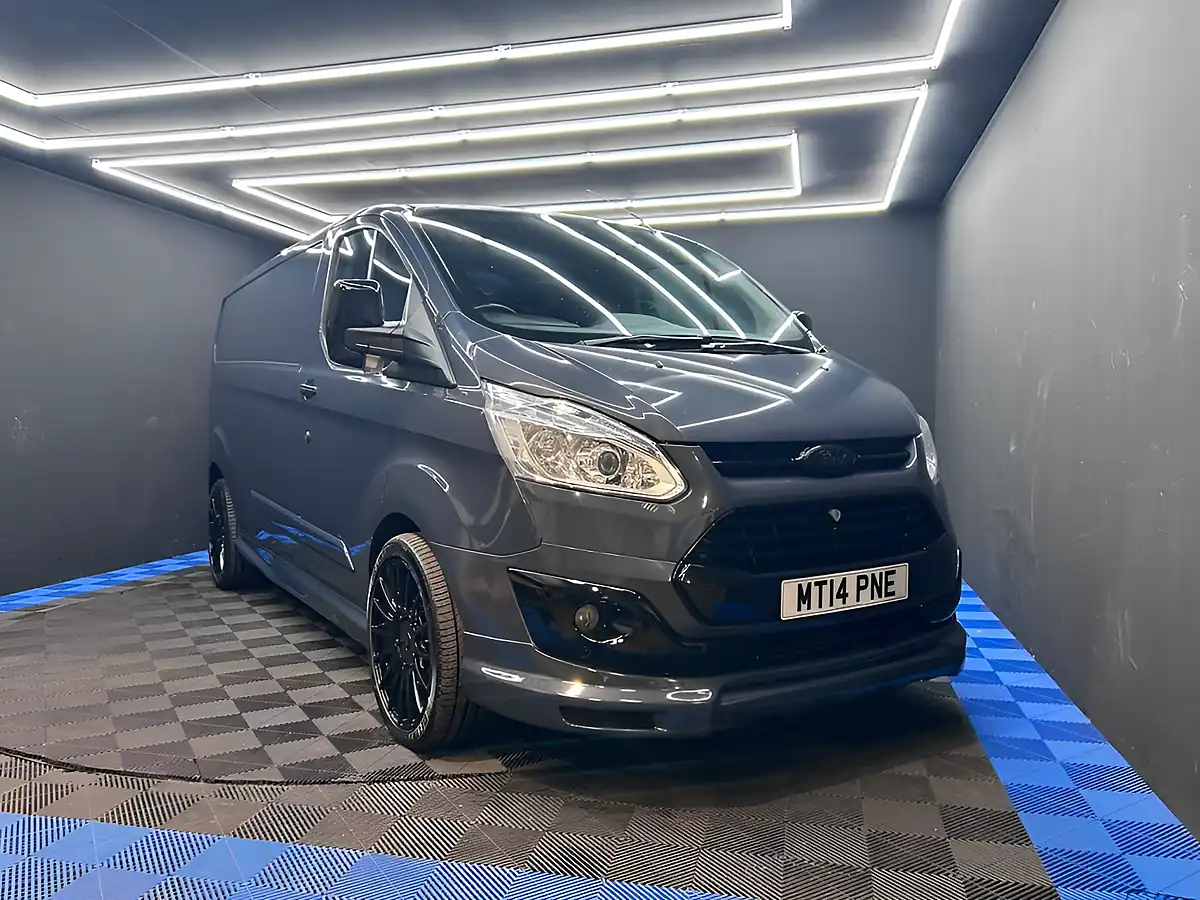 Used 2014 Ford Transit Custom Trend Blue - Interior and Exterior details 15
