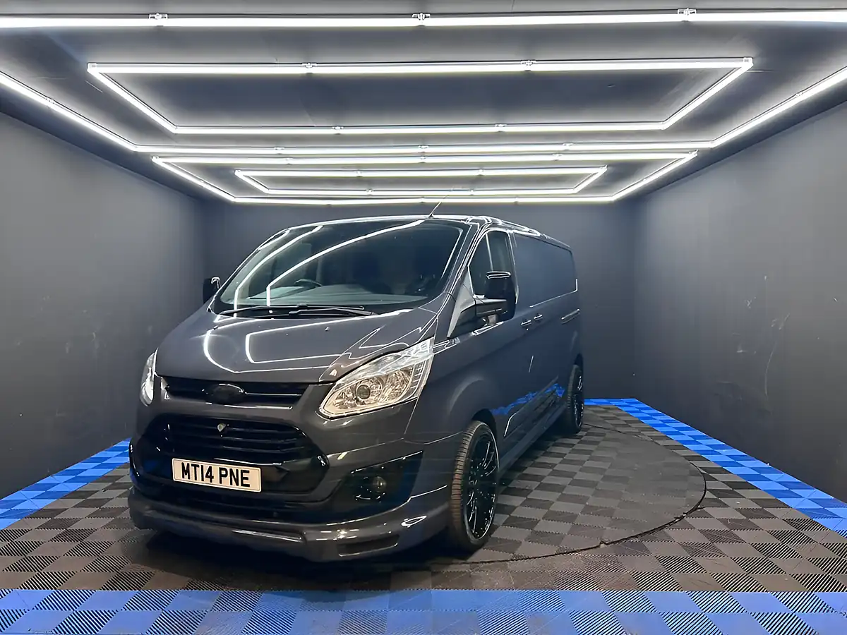 Used 2014 Ford Transit Custom Trend Blue - Interior and Exterior details 5