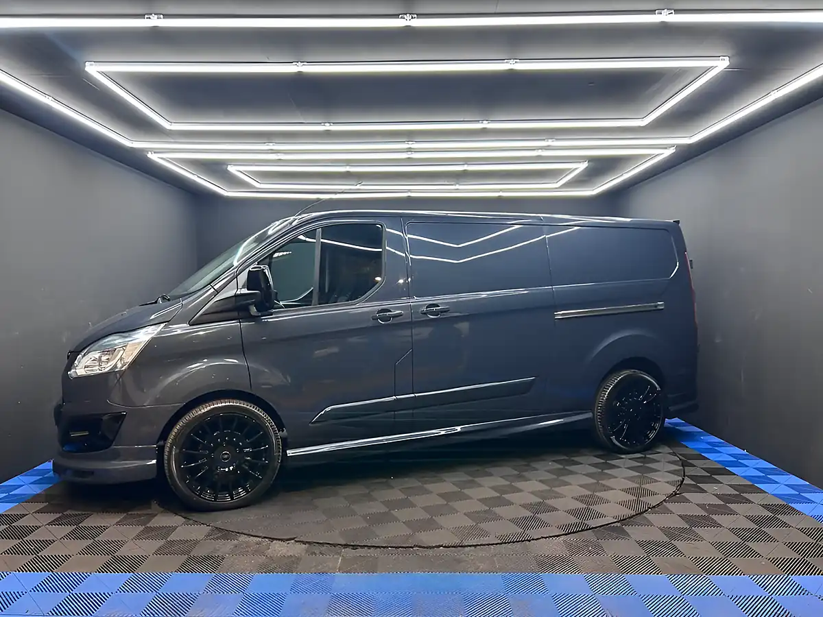 Used 2014 Ford Transit Custom Trend Blue - Interior and Exterior details 8