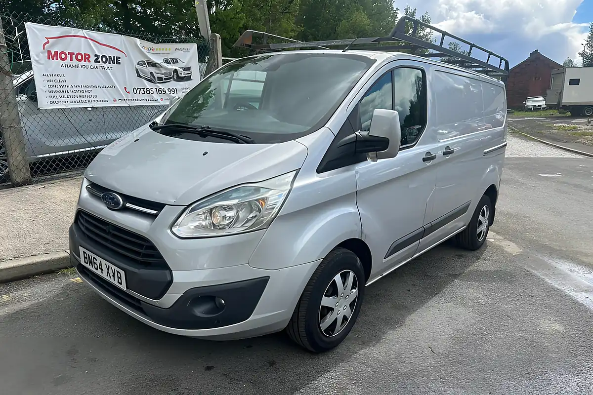 Used 2014 Ford Transit Custom Trend L1 H1 Silver - Interior and Exterior details 3