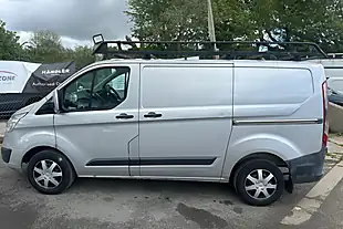Used 2014 Ford Transit Custom Trend L1 H1 Silver - Interior and Exterior details 8