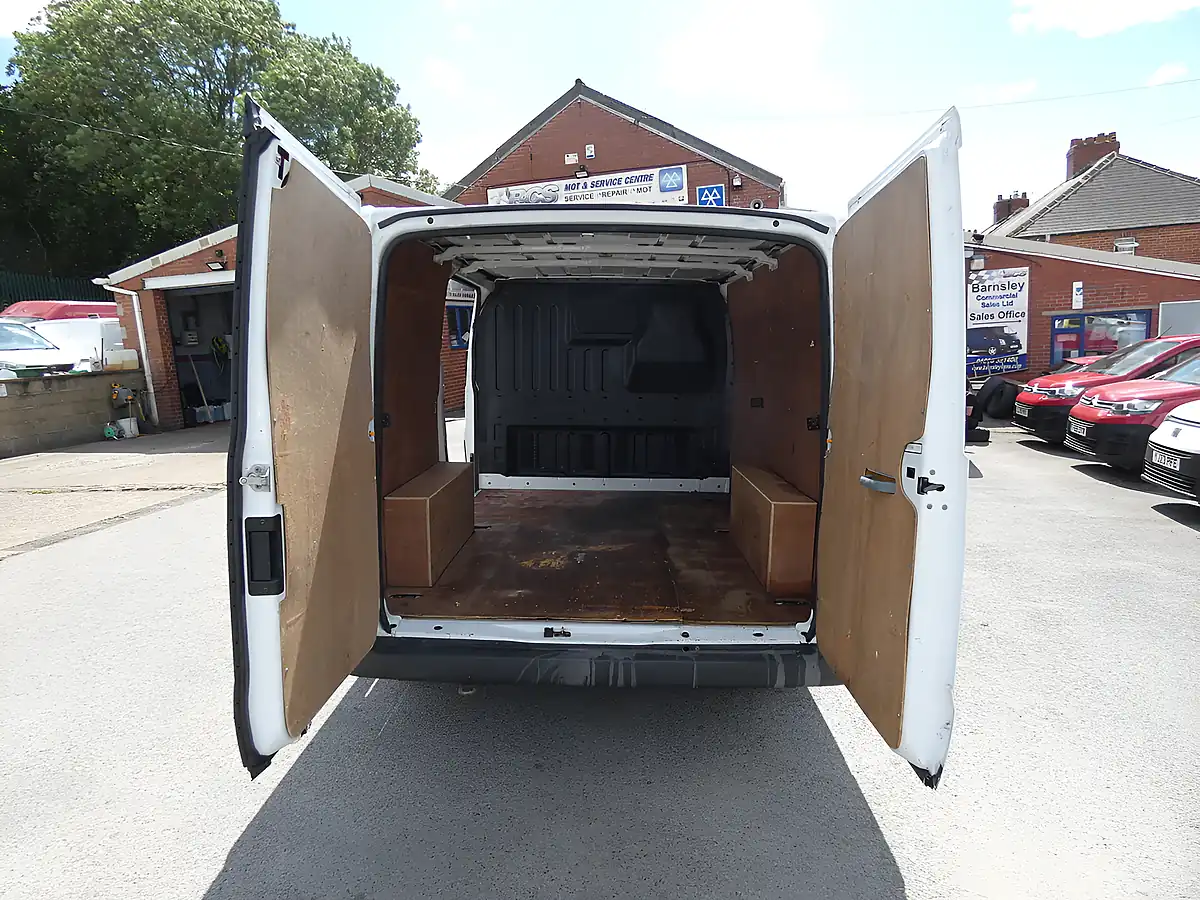 Used 2014 Ford Transit Swb L1H1 White - Interior and Exterior details 20