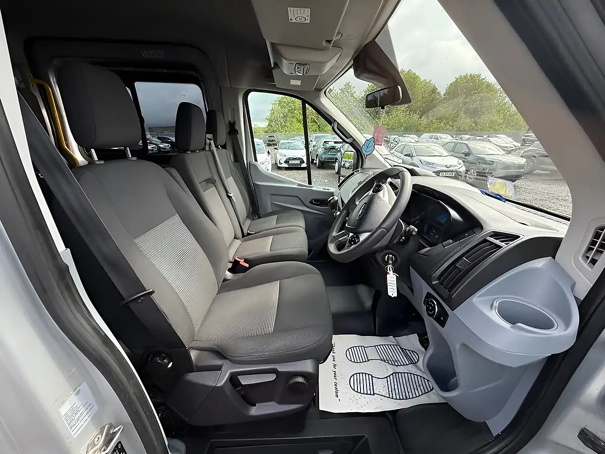 Used 2014 Ford Transit Trend Silver - Interior and Exterior details 9