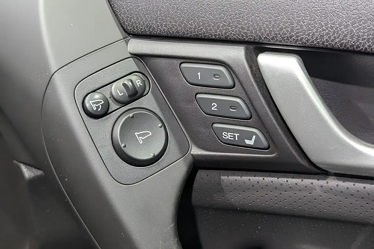 Used 2014 Honda Accord Ex Grey - Interior and Exterior details 15