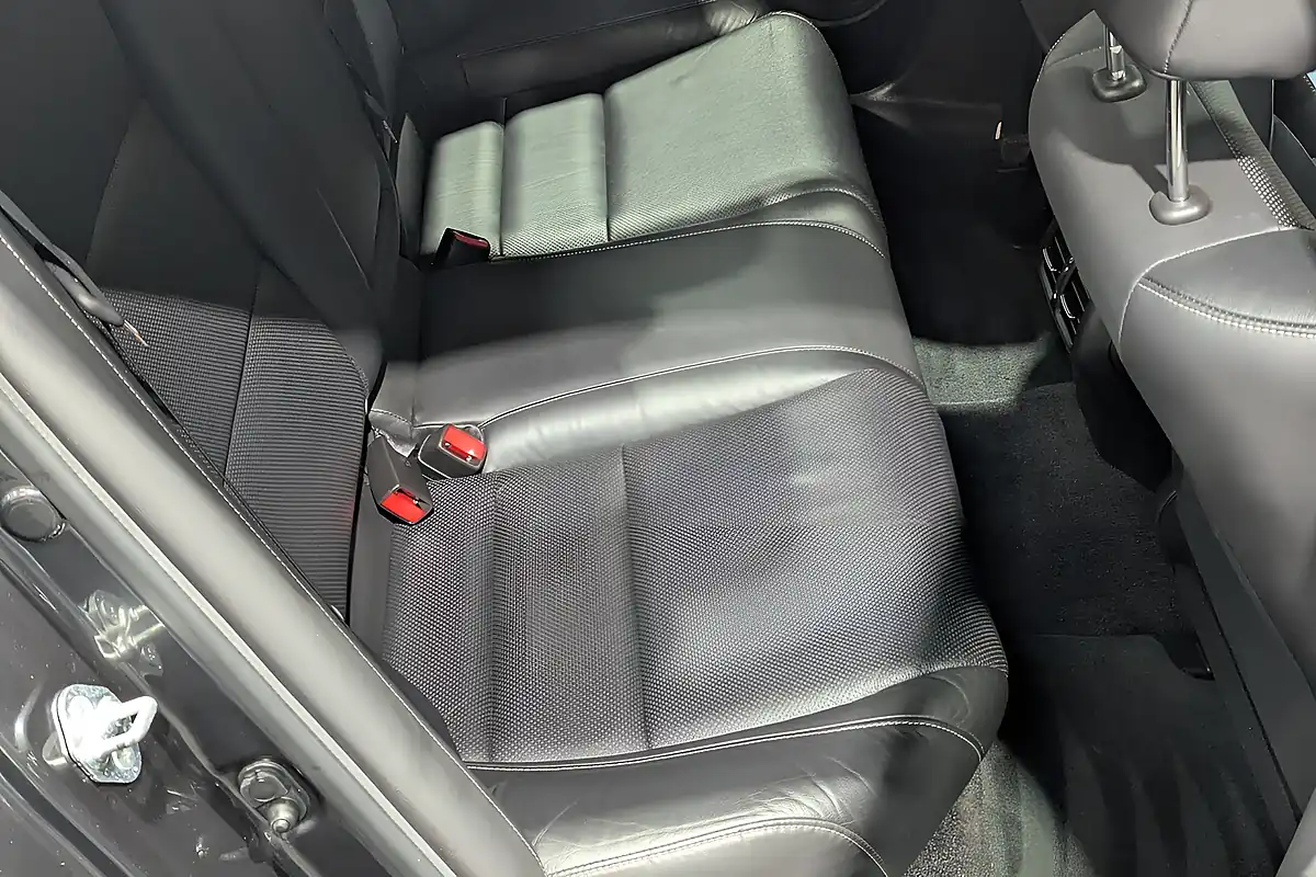 Used 2014 Honda Accord Ex Grey - Interior and Exterior details 17