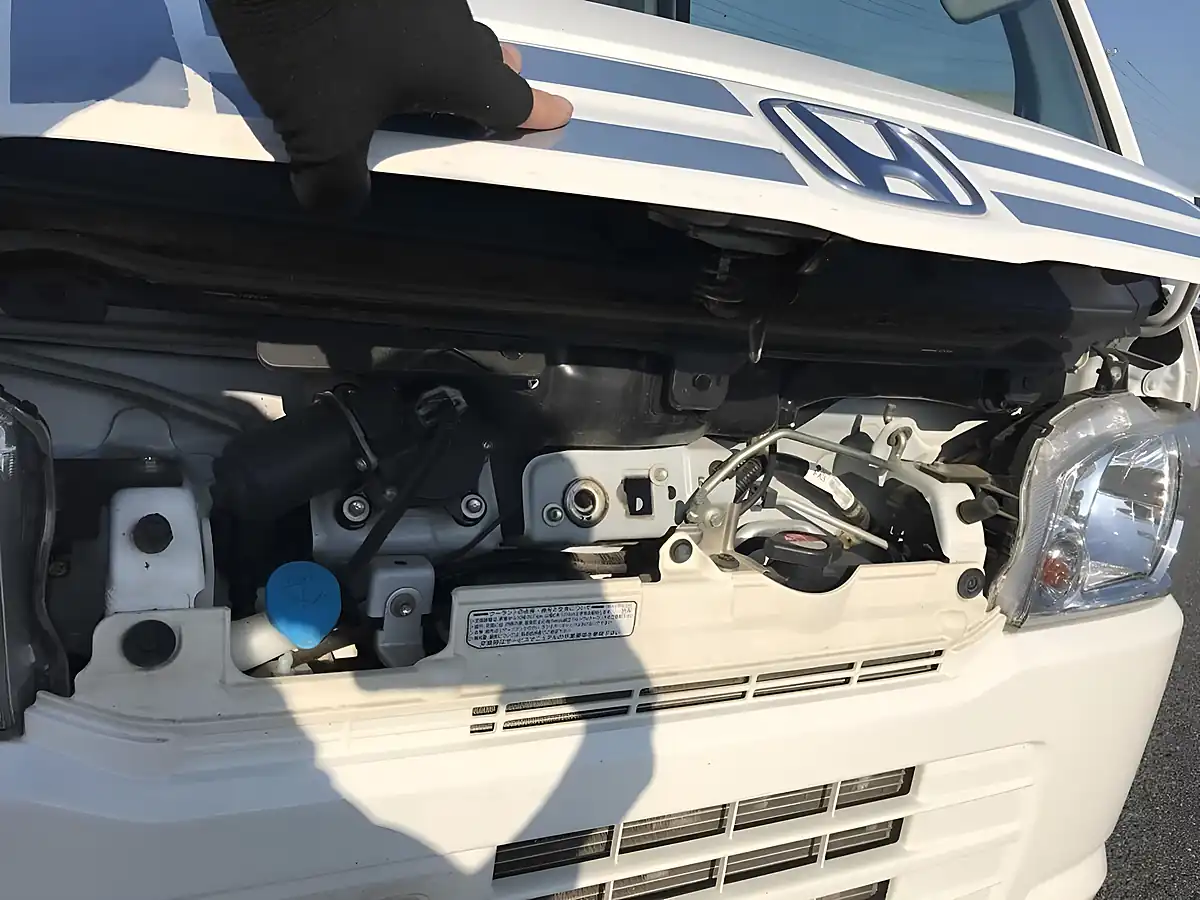 Used 2014 Honda Acty Sdx White - Interior and Exterior details 16