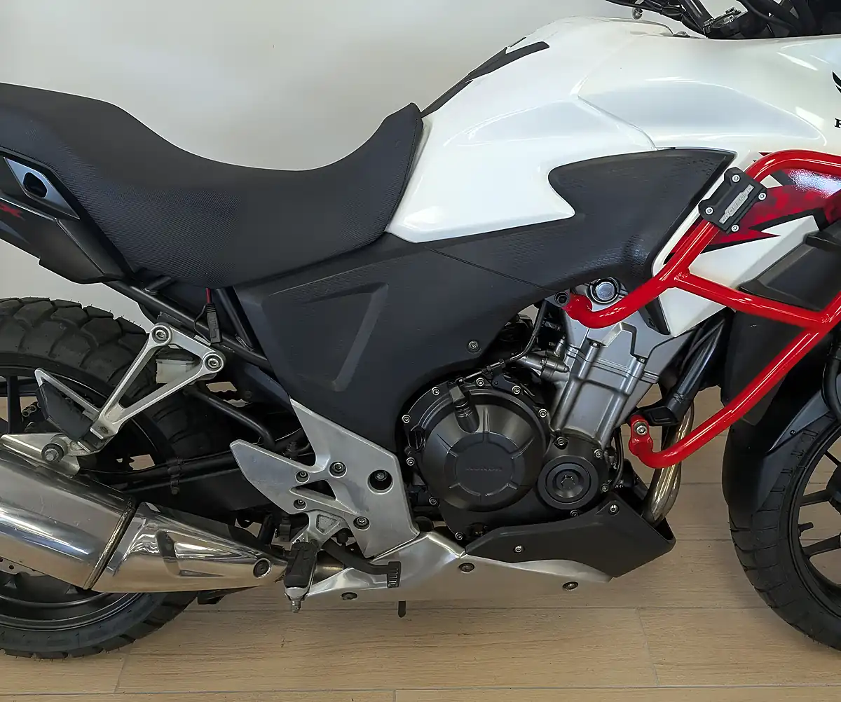 Used 2014 Honda CB500X White - Interior and Exterior details 19