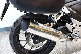 Used 2014 Honda CBR500R White - Interior and Exterior details 7