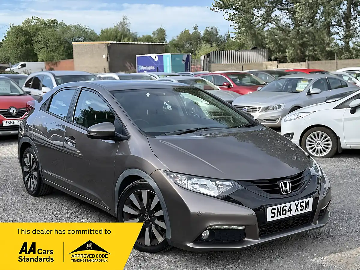 Used 2014 Honda Civic Se Plus Brown - Front View