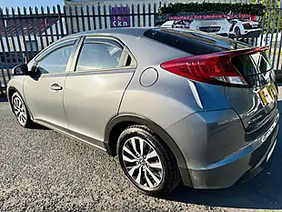 Used 2014 Honda Civic Se Plus Grey - Interior and Exterior details 3