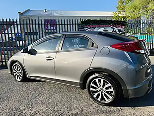 Used 2014 Honda Civic Se Plus Grey - Interior and Exterior details 6