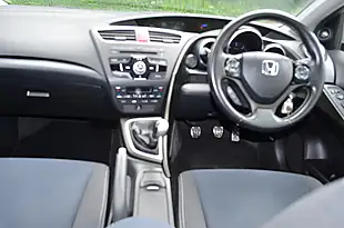 Used 2014 Honda Civic Se Plus Silver - Interior and Exterior details 14