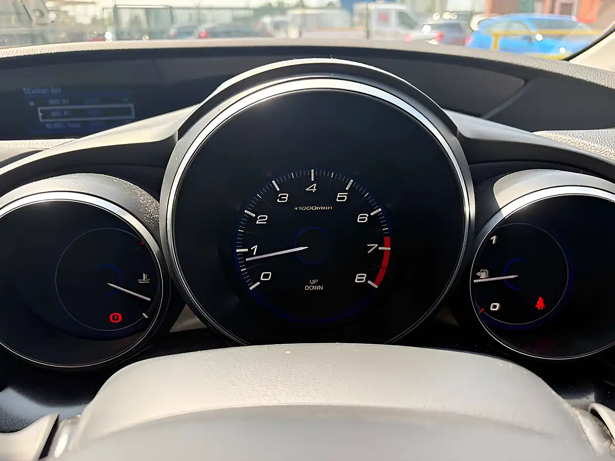 Used 2014 Honda Civic Se+ Red - Interior and Exterior details 17