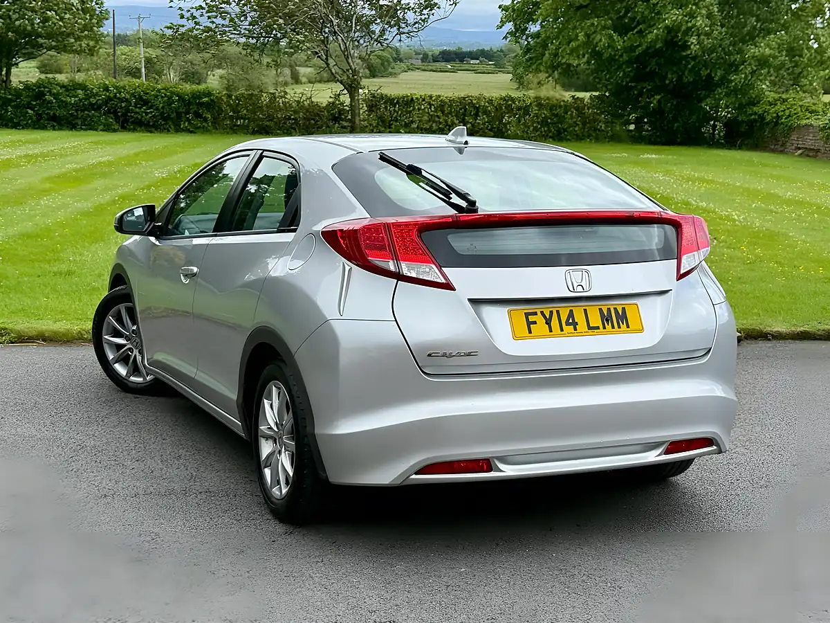 Used 2014 Honda Civic Se Silver - Interior and Exterior details 8