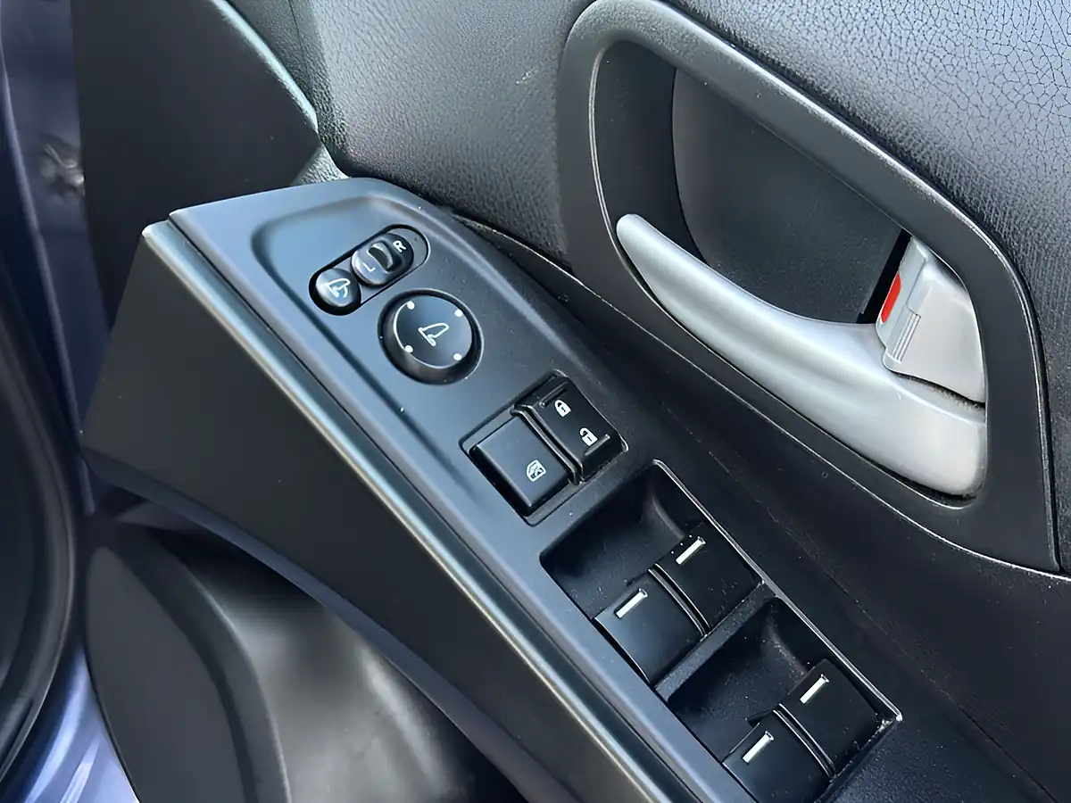 Used 2014 Honda Civic Sr Twilight Blue - Interior and Exterior details 10