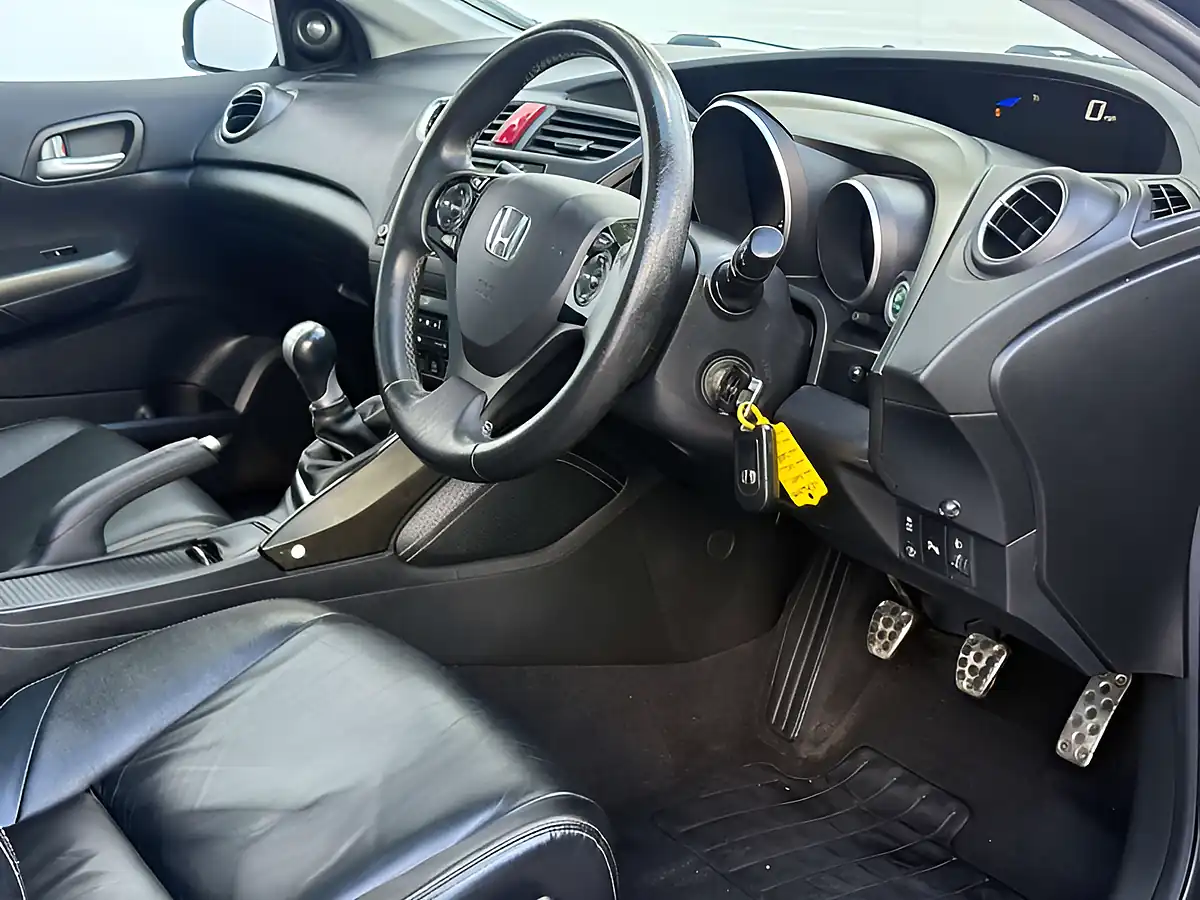 Used 2014 Honda Civic Sr Twilight Blue - Interior and Exterior details 5