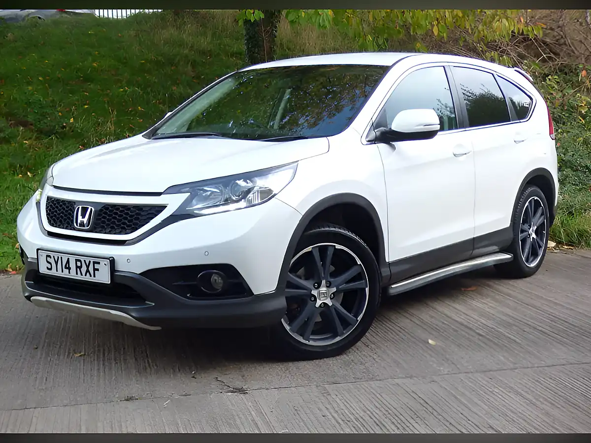 Used 2014 Honda Cr-V Black Edition White - Interior and Exterior details 11