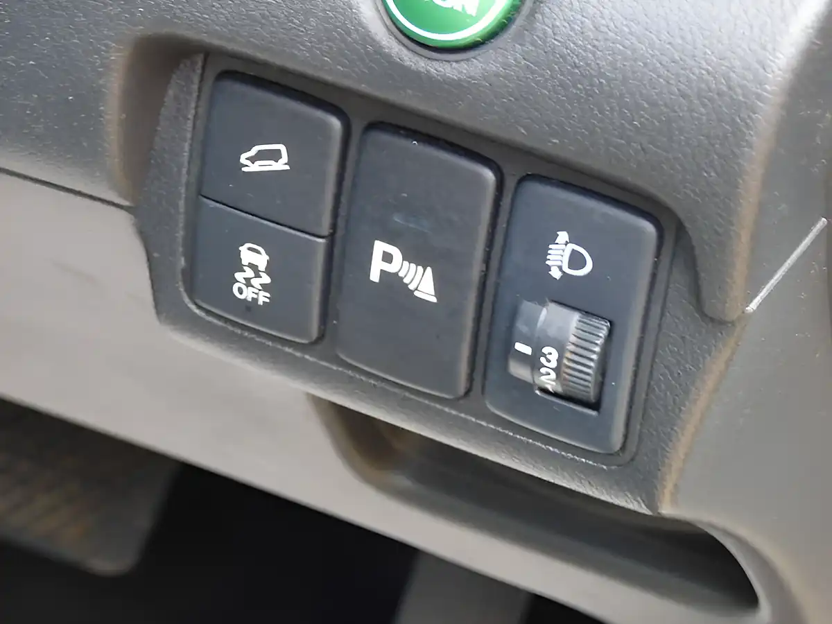 Used 2014 Honda Cr-V Black Edition White - Interior and Exterior details 19